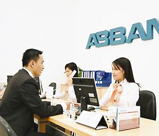Hiện đã có hơn 300 doanh nghiệp gửi hồ sơ vay vốn kích cầu về ABBank.