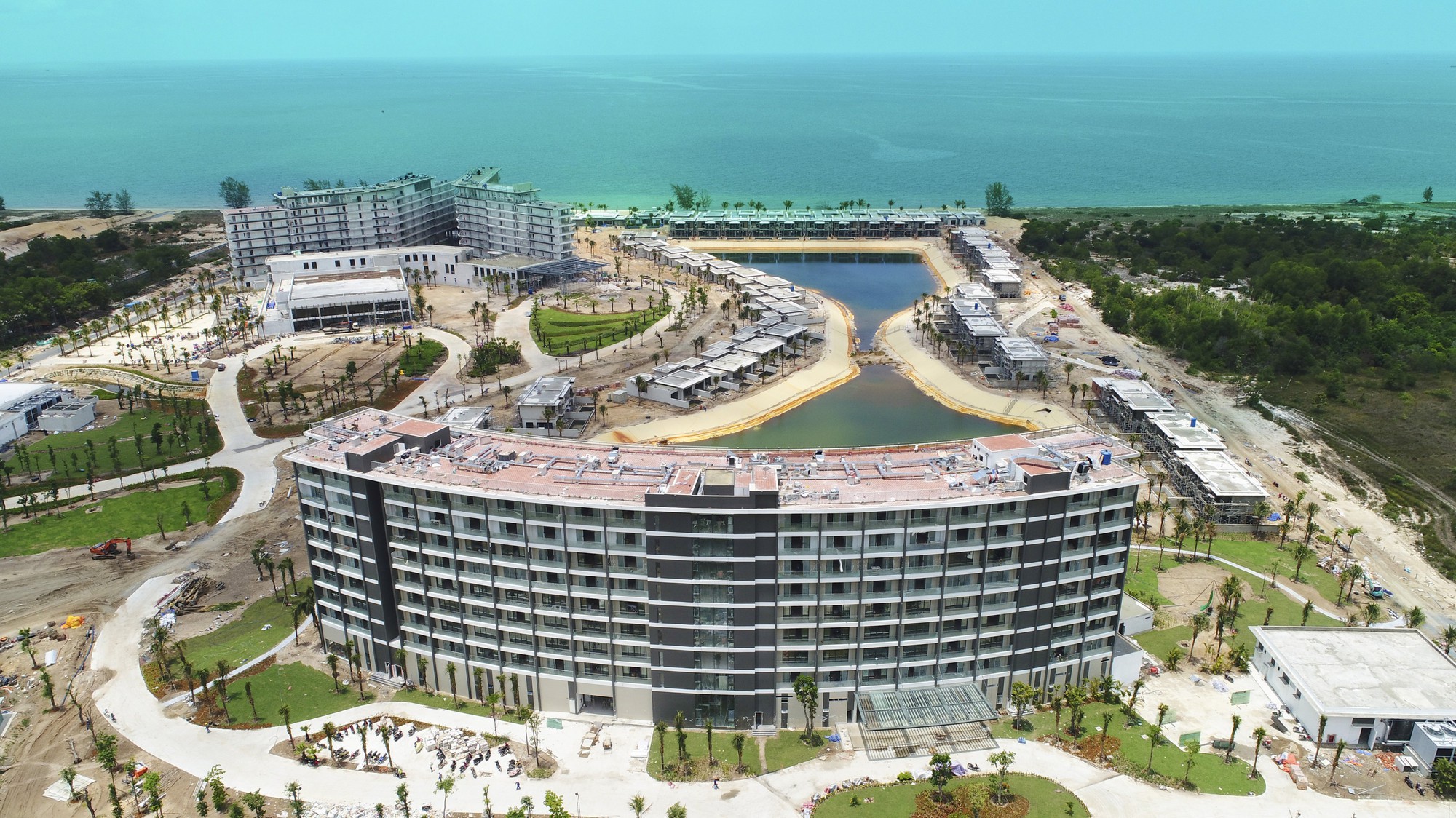 Movenpick Resort Waverly Phú Quốc – Thiên Đường Nghỉ Dưỡng 5 Sao Tuyệt Vời 2 Movenpick-Resort-Waverly-phu-quoc-2