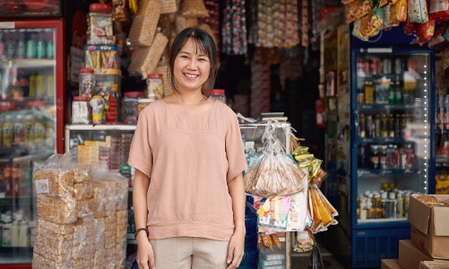 Chủ tiệm tạp hóa kiếm thêm cả chục triệu đồng nhờ “số hoá”