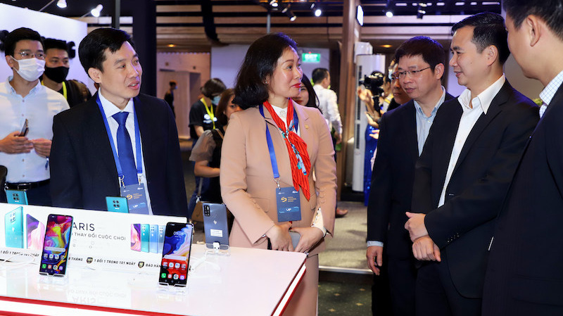 Sự kiện Tech Awards 2020 thu hút đông đảo thương hiệu lớn trong lĩnh vực công nghệ cùng tham gia trưng bày sản phẩm.