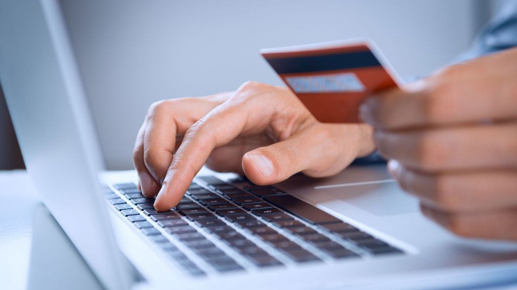 Việc ngăn chuyển tiền, thanh toán từ các hành vi vi phạm pháp luật là khó nhưng không phải không làm được.