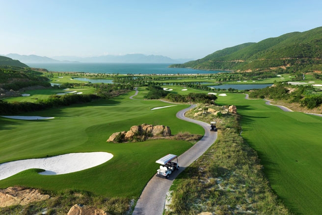 TripAdvisor trao chứng nhận xuất sắc cho sân golf Vinpearl 1