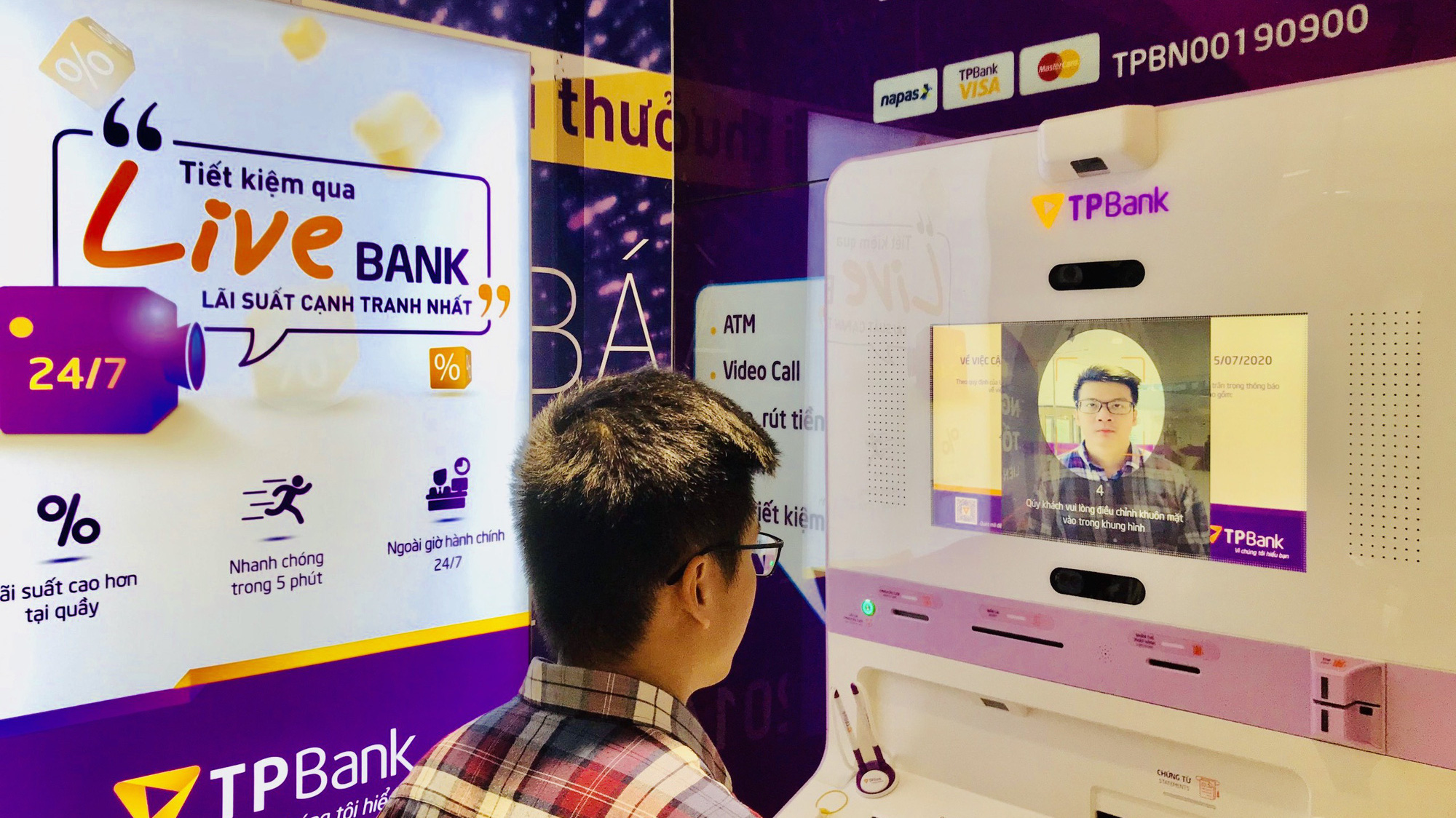 Việc làm chủ công nghệ đang là sức mạnh giúp TPBank chủ động tạo ra những xu hướng mới cho trải nghiệm khách hàng và tối ưu hoá toàn bộ hệ thống, từ quản trị tới giao dịch.