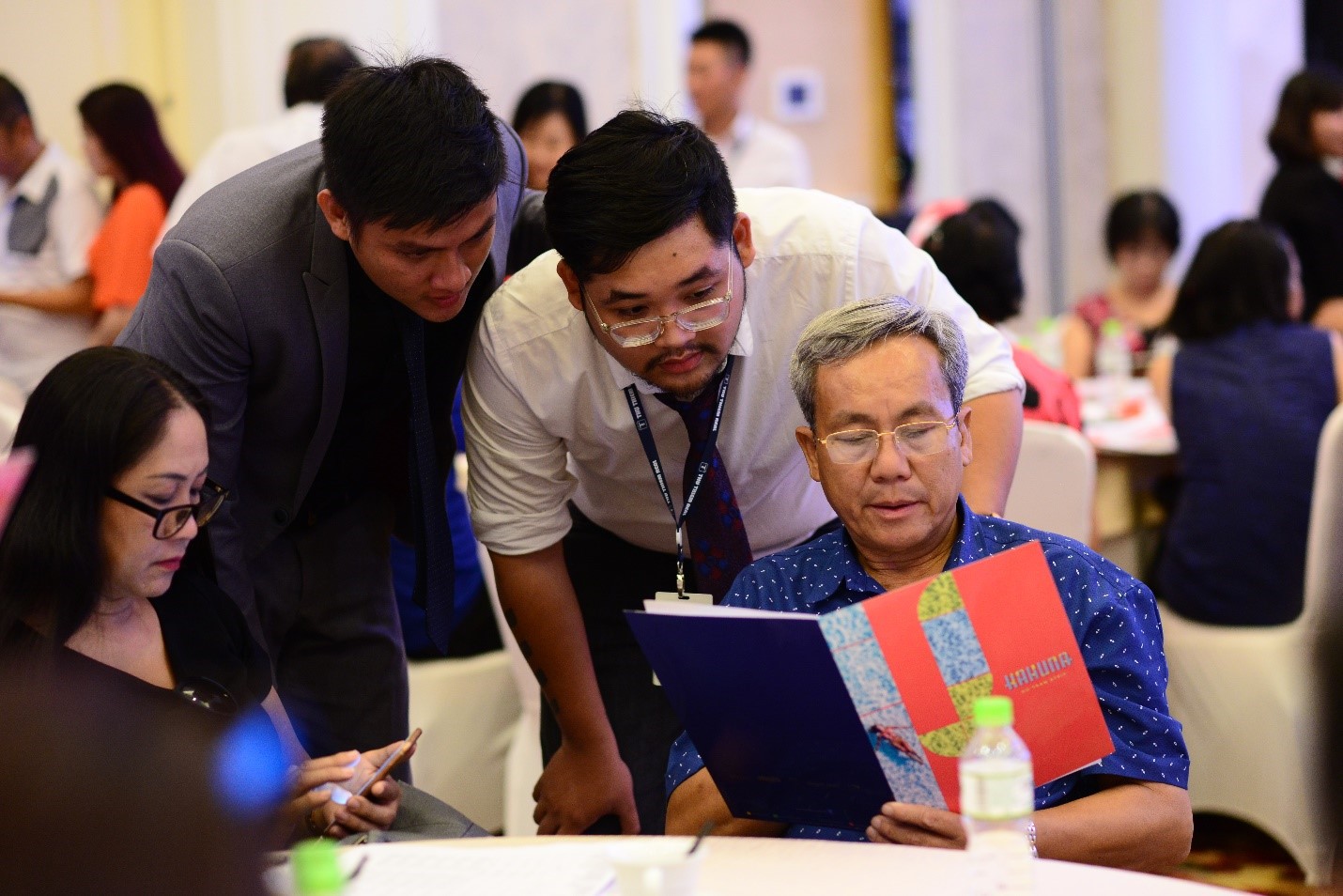 Hơn 200 nhà đầu tư dự lễ công bố thương hiệu Ramada By Wyndham Hồ Tràm Strip - Ảnh 1.