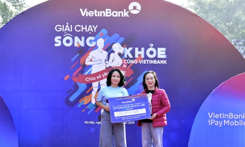 Giải chạy “Sống khỏe cùng VietinBank”: Lan tỏa và sẻ chia yêu thương