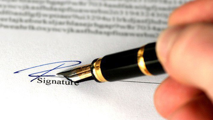 Chính phủ quyết định bãi bỏ Quyết định số 163-HĐBT ngày 23/9/1982 của Hội đồng Bộ trưởng về thời hạn phục vụ tại ngũ của hạ sĩ quan, binh sĩ quân đội nhân dân Việt Nam thuộc dân tộc ít người.