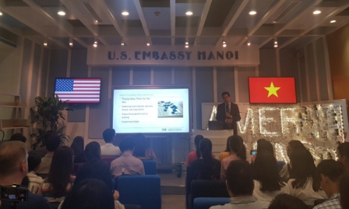 Số hoá và chia sẻ dữ liệu: Cách nào quản lý rủi ro mà không cản trở đổi mới, sáng tạo?