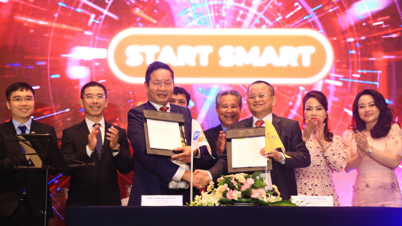 FPT sẽ cùng Minh Phú xây dựng lộ trình chuyển đổi số hướng đến tối ưu hóa quy trình vận hành, giảm thiểu chi phí và nâng cao năng lực sản xuất với mục tiêu giữ vững vị trí số 1 thế giới ngành tôm và đưa Minh Phú trở thành doanh nghiệp thủy sản trong top đầu thế giới.