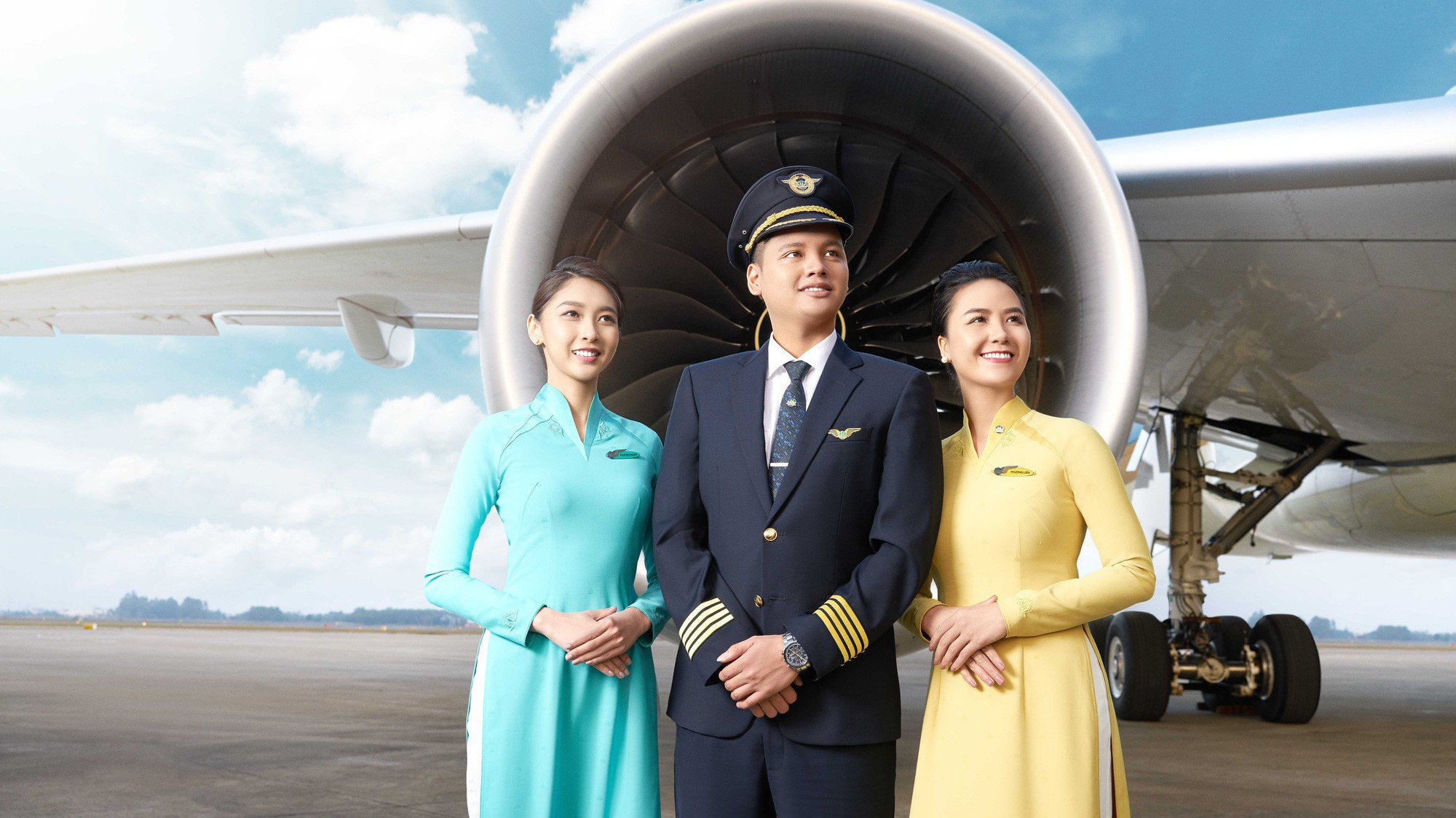 "Vietnam Airlines là hãng hàng không có đội tàu bay Airbus và Boeing hiện đại đã và đang hoạt động rất an toàn và hiệu quả".