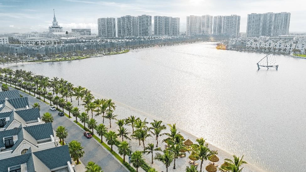 
225 triệu đồng là số tiền khởi điểm để các gia đình trẻ sở hữu cuộc sống văn minh, đẳng cấp tại thành phố biển hồ Vinhomes Ocean Park (Gia Lâm, Hà Nội).