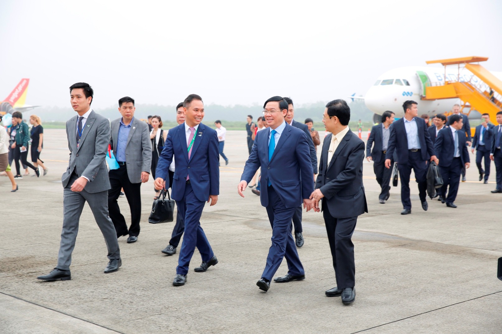 Bamboo Airways chính thức khai trương 4 đường bay từ Vinh - Ảnh 2.
