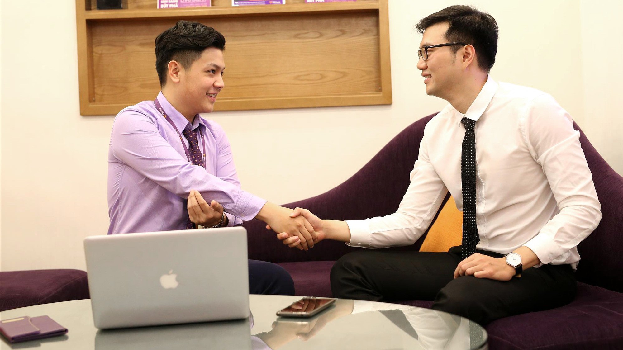 Tại TPBank, doanh nghiệp được hưởng mức phí ưu đãi với thủ tục hồ sơ đơn giản, thời gian xử lý nhanh chóng.