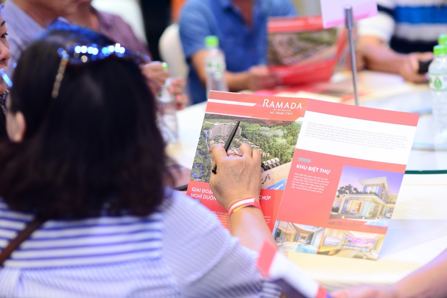 Hơn 200 nhà đầu tư dự lễ công bố thương hiệu Ramada By Wyndham Hồ Tràm Strip - Ảnh 2.