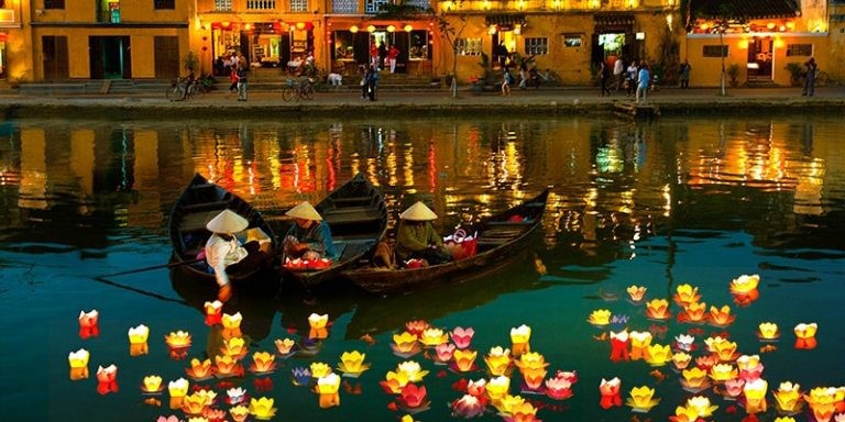 Những điểm đến du lịch thú vị dịp 30/4 - Ảnh 3.