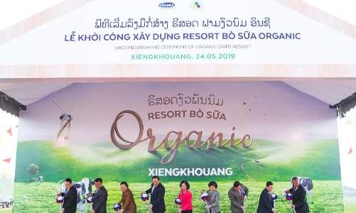 Vinamilk xây dựng Tổ hợp 