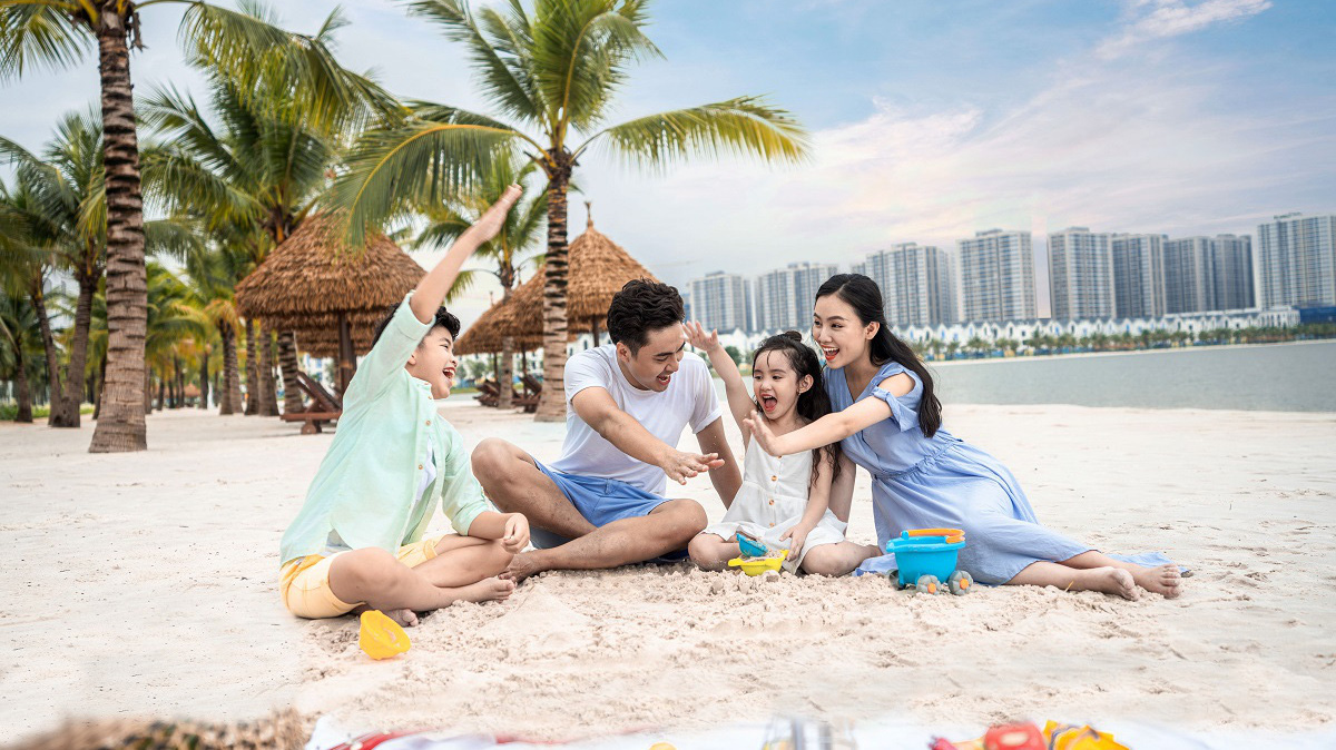 Chính sách sở hữu dễ dàng căn hộ Vinhomes Ocean Park chỉ từ 225 triệu đồng hiện đang thu hút một lượng lớn các gia đình trẻ gia nhập cộng đồng cư dân thành phố biển hồ.