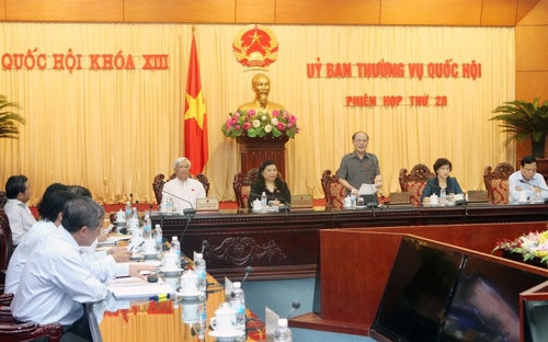 Ủy ban Thường vụ Quốc hội cho ý kiến về dự án Luật Hộ tịch chiều 13/8 - Ảnh: CTV.<br>