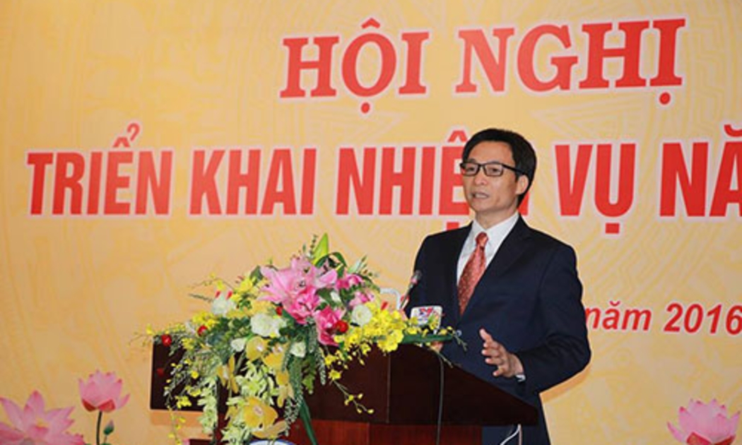 Phó thủ tướng Vũ Đức Đam phát biểu chỉ đạo tại hội nghị triển khai kế hoạch năm 2017 của Bộ Thông tin và Truyền thông.