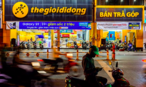 Hệ thống cửa hàng Thegioididong.com tiếp tục bị thu hẹp
