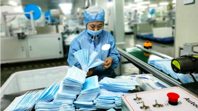 Tính chung trong 2 tháng đầu năm 2021, các doanh nghiệp Việt Nam đã xuất khẩu gần 113 triệu chiếc khẩu trang y tế các loại.