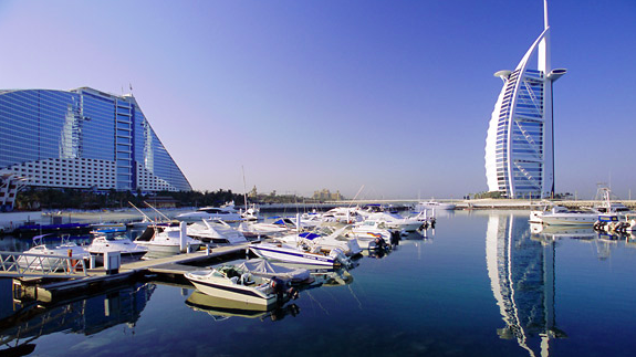 Trong cán cân thương mại với UAE, Việt Nam luôn ở thế xuất siêu với thị trường này.