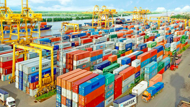 Tổng kim ngạch xuất nhập khẩu trong nửa tháng 3 đạt 26,36 tỷ USD, tăng hơn 7 tỷ USD so với kỳ nửa tháng 2/2021.
