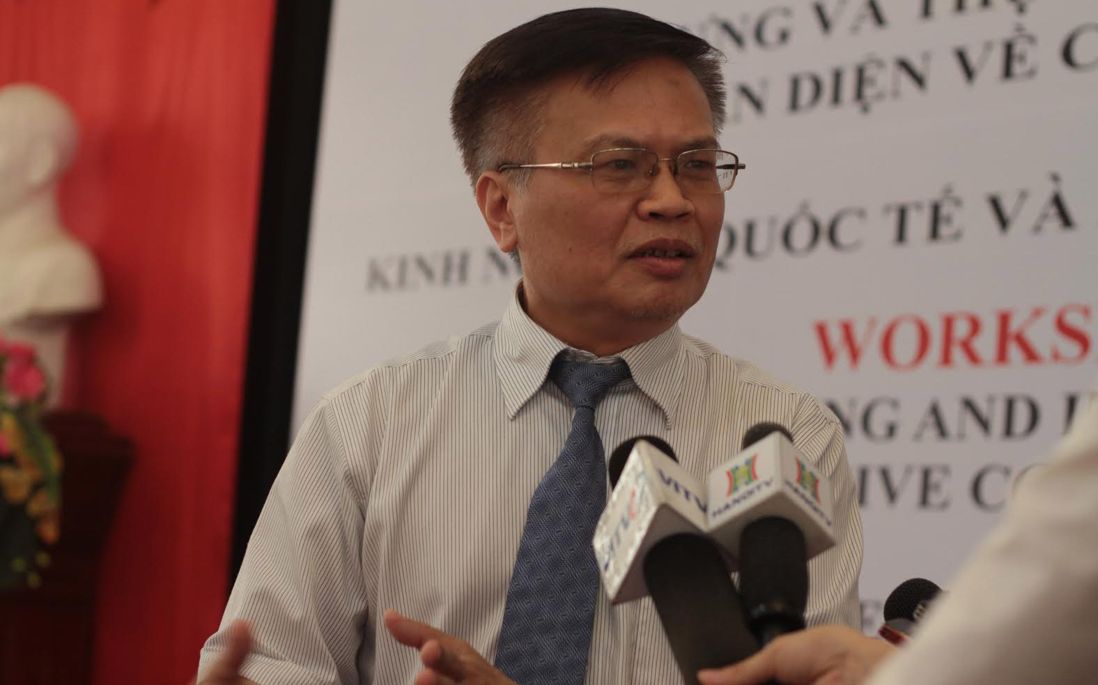 TS Nguyễn Đình Cung,&nbsp; Viện trưởng Viện Nghiên cứu quản lý kinh tế Trung - Ảnh: Mỹ An.