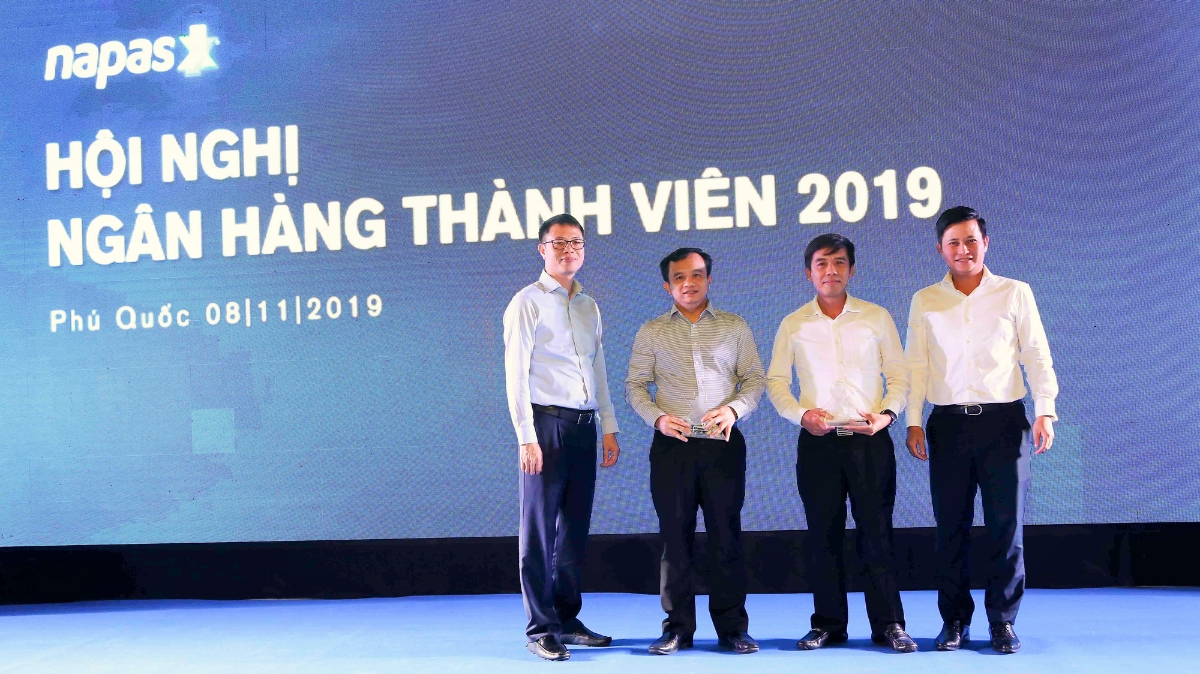 Các chương trình triển khai của Techcombank đưa lại hiệu quả khi số lượng giao dịch tăng trưởng rất cao, được khách hàng hài lòng và phần xử lý vận hành/quản trị rủi ro cũng rất hiệu quả.