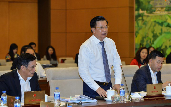 Bộ trưởng Bộ Tài chính Đinh Tiến Dũng khẳng đinh nợ công của Việt Nam tăng nhanh trước hết do điều hành.<br>