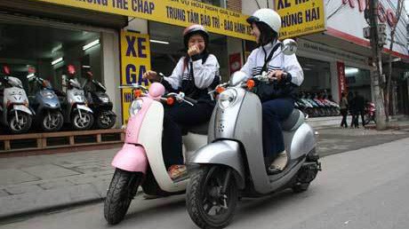 Đề xuất tăng tuổi sử dụng xe máy lên 18 tuổi.