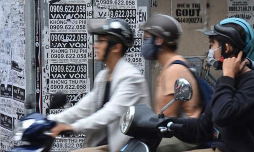 Ồ ạt cho vay ngang hàng: Lo ngại biến tướng, rửa tiền, lừa đảo