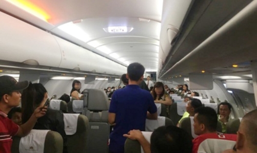 Thêm hành khách bị cấm bay vì vi phạm an ninh hàng không