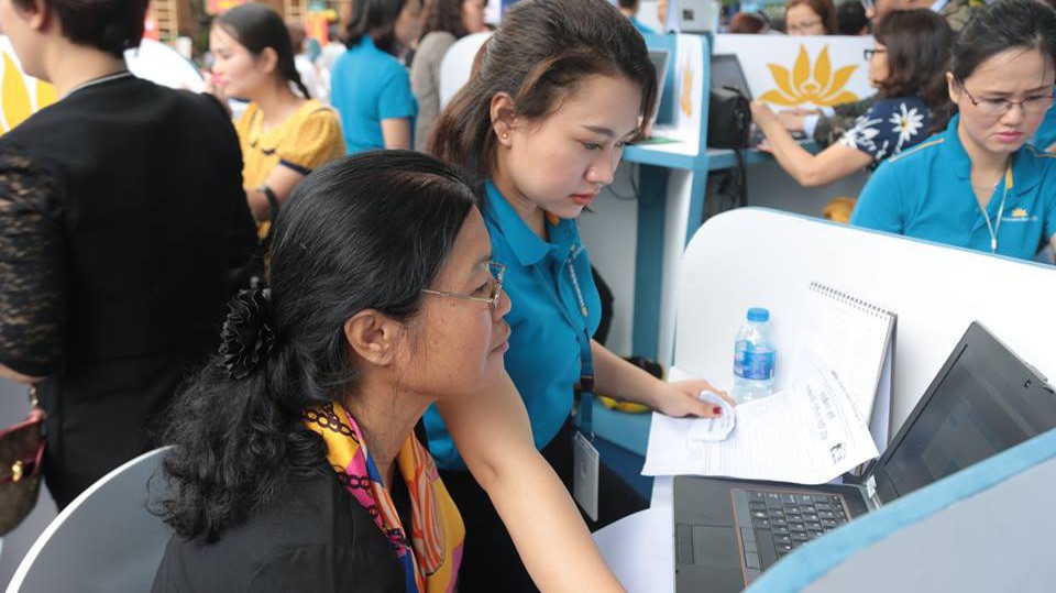 Đặt phòng khách sạn trên website là chức năng mới cập nhật trong sản phẩm VNA Holidays.