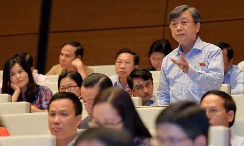 Quốc hội thảo luận thêm về Bộ luật Hình sự