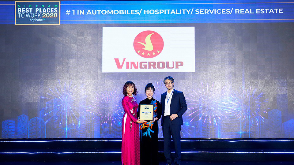 Tập đoàn không chỉ thuộc top đầu về thu nhập, chế độ phúc lợi mà còn là một trong những môi trường năng động, sáng tạo và tạo cơ hội thăng tiến cho người lao động nhờ sở hữu những thương hiệu dẫn đầu trong ngành.
