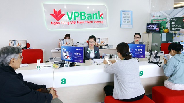 Ngoài việc giảm mạnh nợ xấu, tỷ lệ an toàn vốn giữ ở mức cao cũng là một điểm tích cực trong bức tranh tài chính của VPBank.