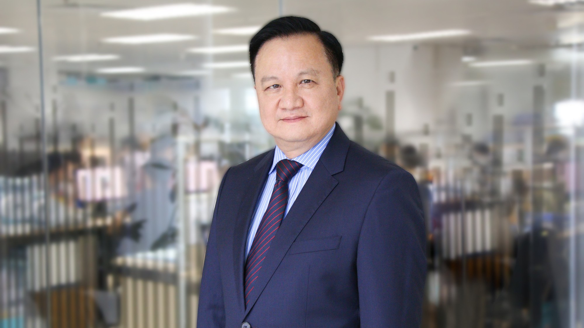 Chủ tịch kiêm Tổng giám đốc MIKGroup Nguyễn Vĩnh Trân.