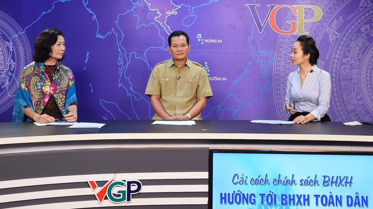 Tọa đàm "Cải cách chính sách bảo hiểm xã hội - Hướng tới bảo hiểm xã hội toàn dân" do Cổng Thông tin điện tử Chính phủ tổ chức.