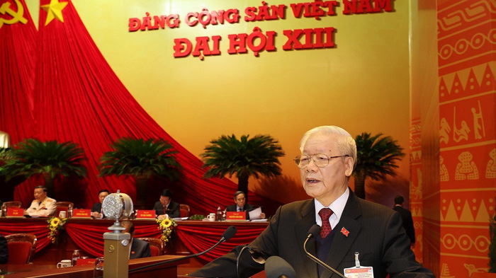 Tổng Bí thư, Chủ tịch nước Nguyễn Phú Trọng trình bày Báo cáo của Ban chấp hành Trung ương khóa XII về các văn kiện trình Đại hội XIII.