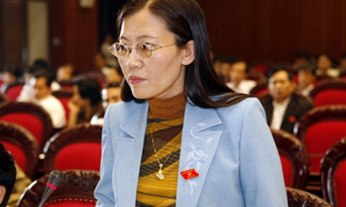 “Đặt tập đoàn dưới sự giám sát đặc biệt của Quốc hội”