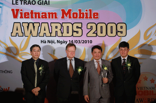 Trao giải cho Mạng di động được ưa chuộng nhất 2009.