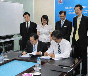 Lễ ký kết giữa VDC hợp tác với CPCNet Hong Kong.