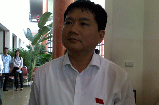 Chất vấn Bộ trưởng Thăng: “Tôi sẽ bấm nút đầu tiên”