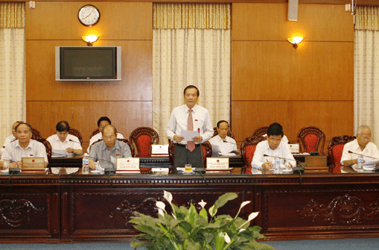 Nhiều nội dung của dự án Luật Viên chức còn khiến Ủy ban Thường vụ Quốc hội băn khoăn - Ảnh: TTXVN.