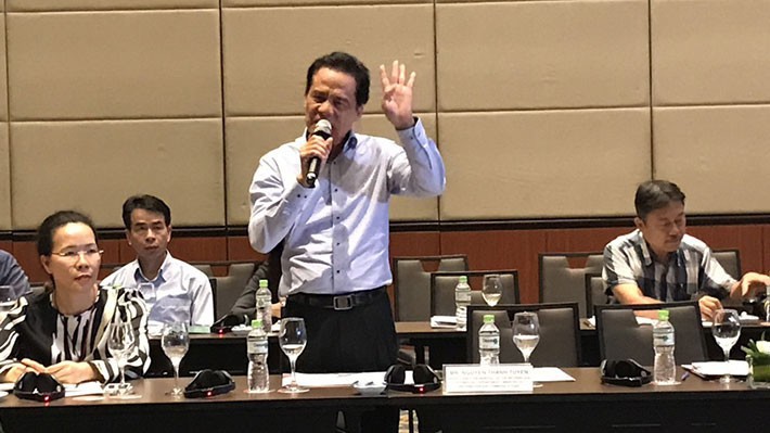 Chủ tịch VNPayTV Trần Văn Úy phát biểu gay gắt tại hội thảo.