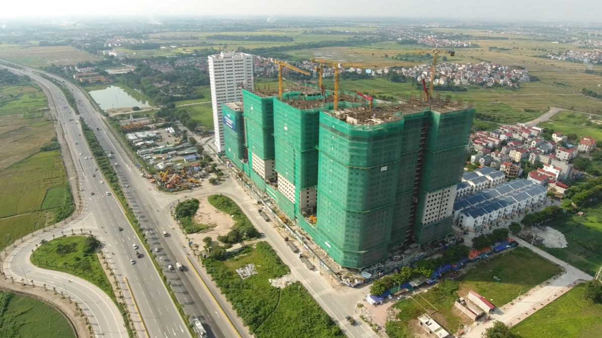 Tọa lạc ngay chân cầu Đông Trù, Eurowindow River Park là một trong những dự án khu đô thị nổi bật tại khu vực Đông Bắc Hà Nội.