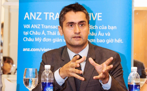 Ông Muhmood Tareq, Tổng giám đốc ANZ Việt Nam tại lễ ra mắt ANZ Transactive.