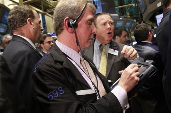 Tính cả tuần qua, Dow Jones mất tới hơn 185 điểm - Ảnh: AP.