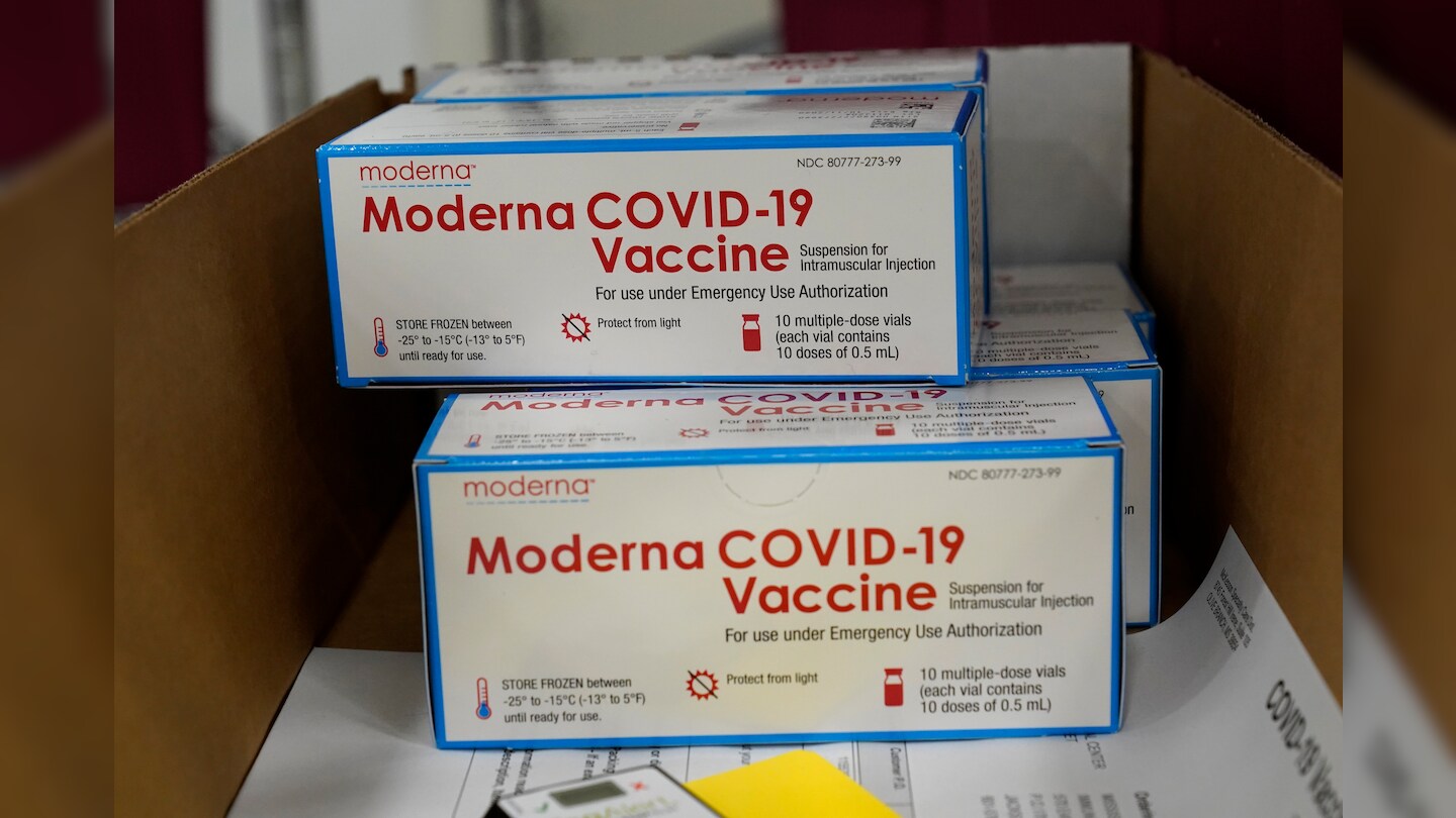 Vaccine Covid-19 của công ty Moderna - Ảnh: AP