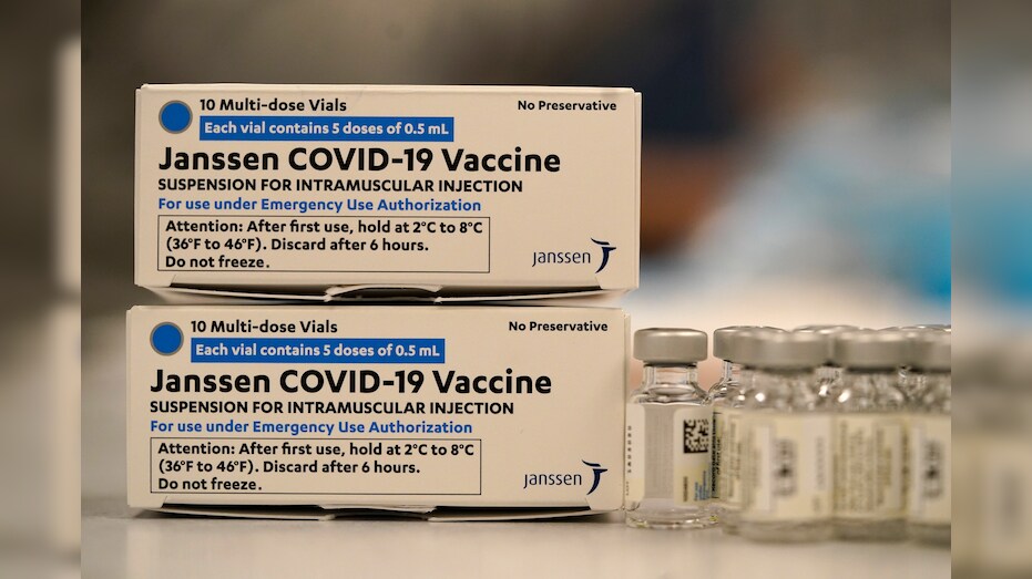 Vaccine Covid-19 của Johnson & Johnson - Ảnh: AP